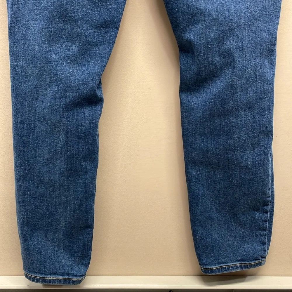 Old Navy Rockstar Super Skinny High Rise Secret Slim Pocket Distressed Denim 18L